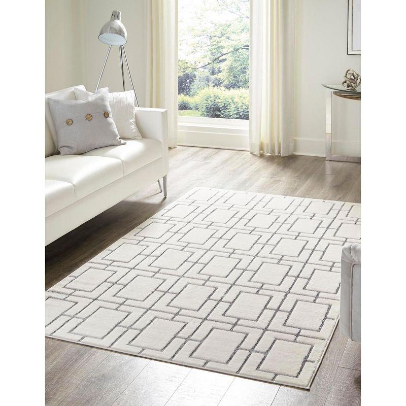 Glam Geometric White Silver Area Rug