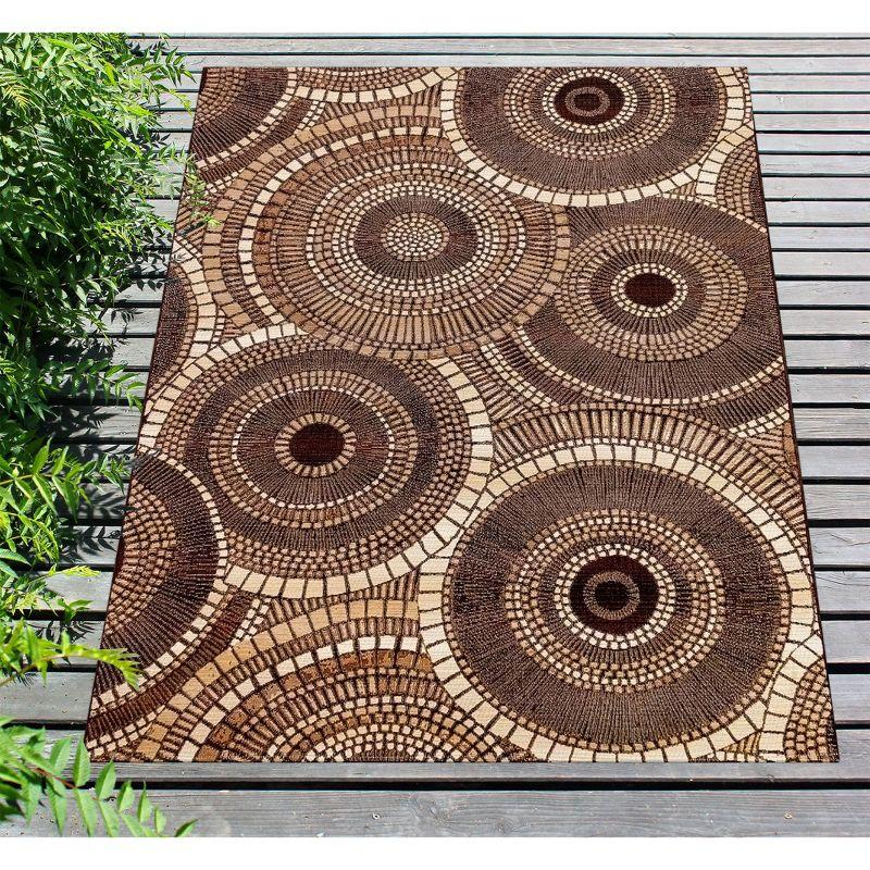 Liora Manne Marina Circles Indoor/Outdoor Rug Brown 3'3" x 4'11"