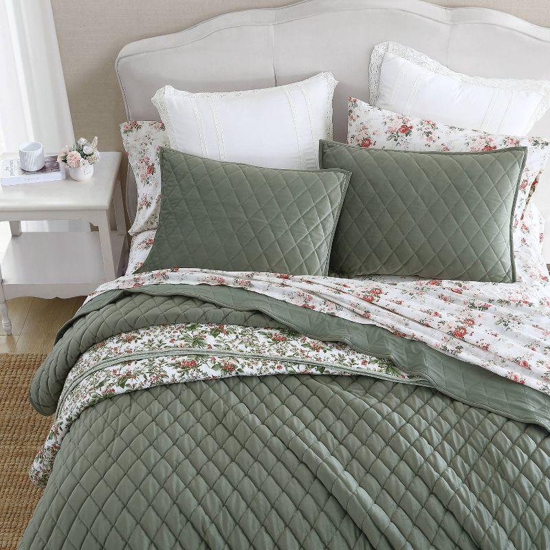 Laura Ashley Diamond 100% Polyester Quilt Bedding Set Green