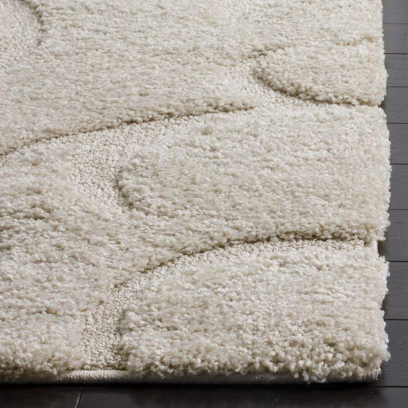 Florida Shag SG468 Power Loomed Indoor Area Rug - Creme/Creme - 5'3"x7'6" - Safavieh