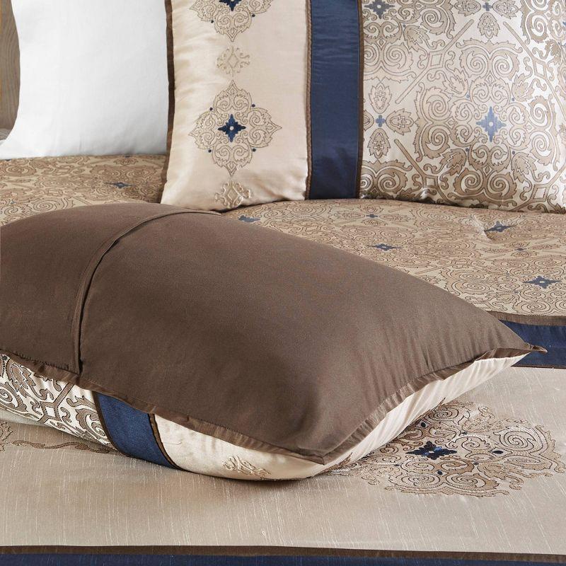 Madison Park Essentials Jacquard Traditional 24 Piece Room in a Bag