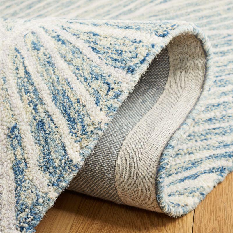 Metro MET451 Hand Tufted Indoor Area Rug - Blue/Ivory - 4'x6' - Safavieh