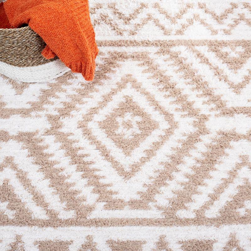 Augustine AGT849 Machine Made Indoor Area Rug - Beige/Ivory - 4'x6' - Safavieh