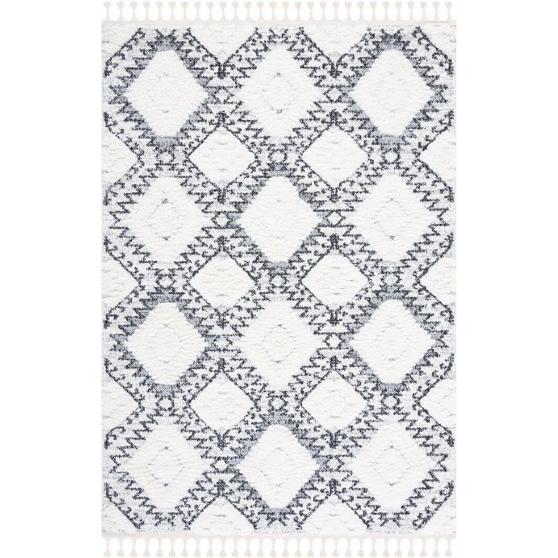 Ivory Diamond Braided Edge Shag Rug 4' x 6' - Handmade Synthetic