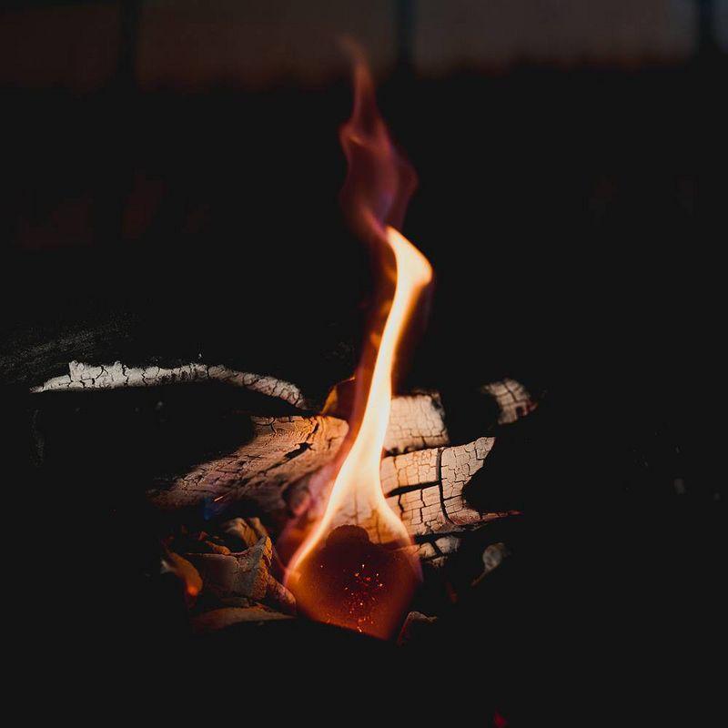 Jealous 8pk Devil Boom Firestarters