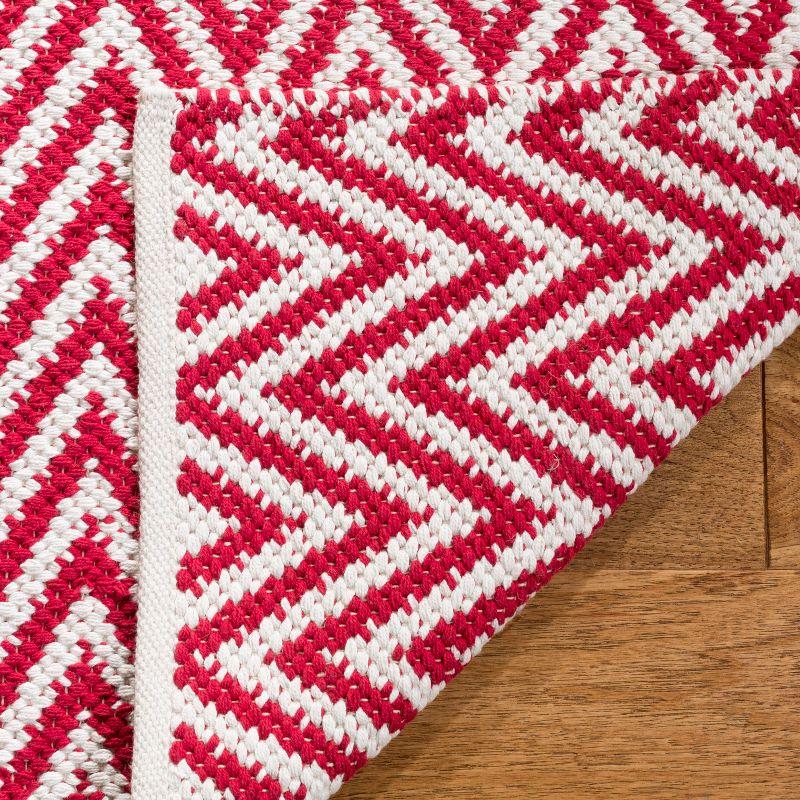 Coastal Charm Red/Ivory Handwoven Cotton 5'x8' Area Rug