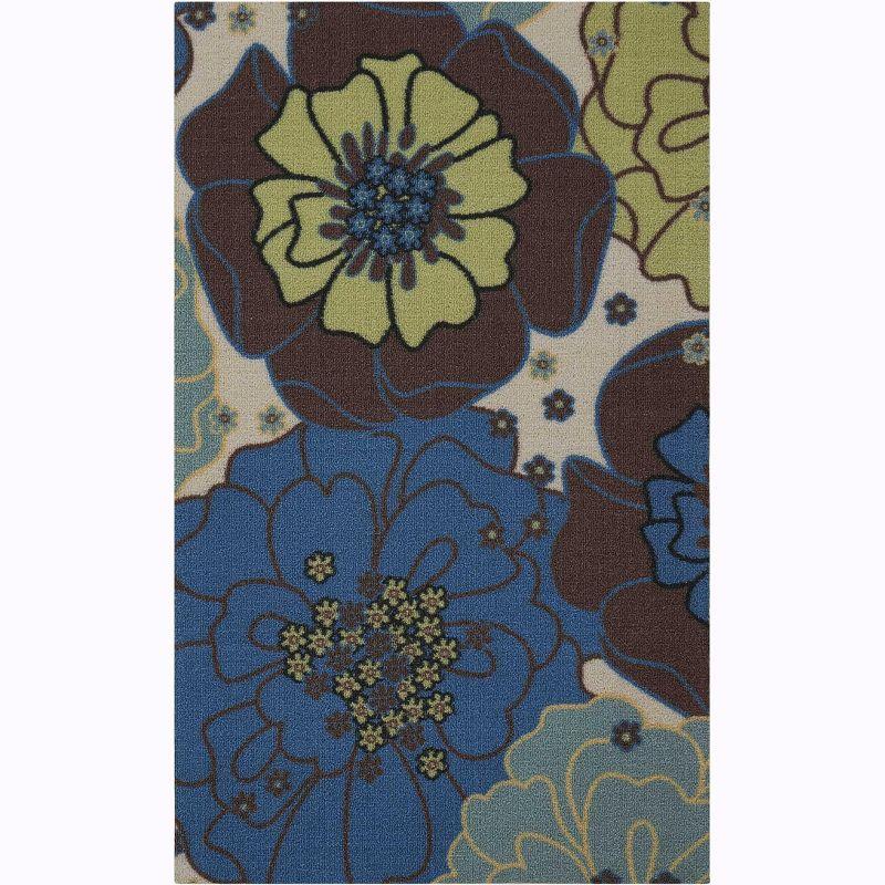 Light Blue Floral Tufted Synthetic 2'3" x 3'9" Indoor/Outdoor Rug