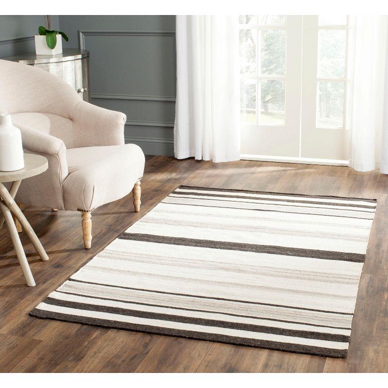 Sublime Gray Handmade Wool Area Rug - 3' x 5'