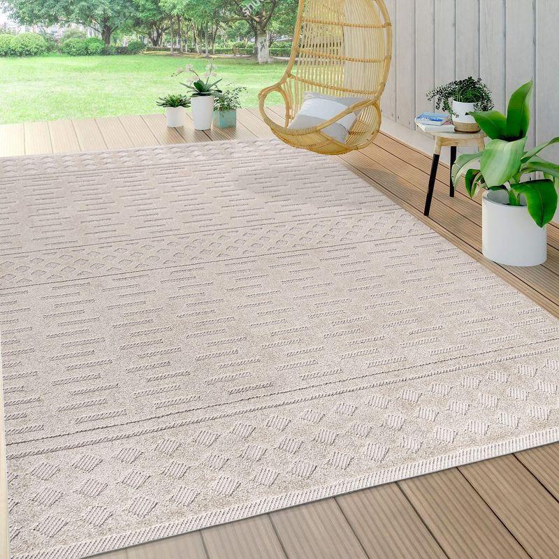 Ivory Geometric High-Low Pile Indoor/Outdoor Area Rug