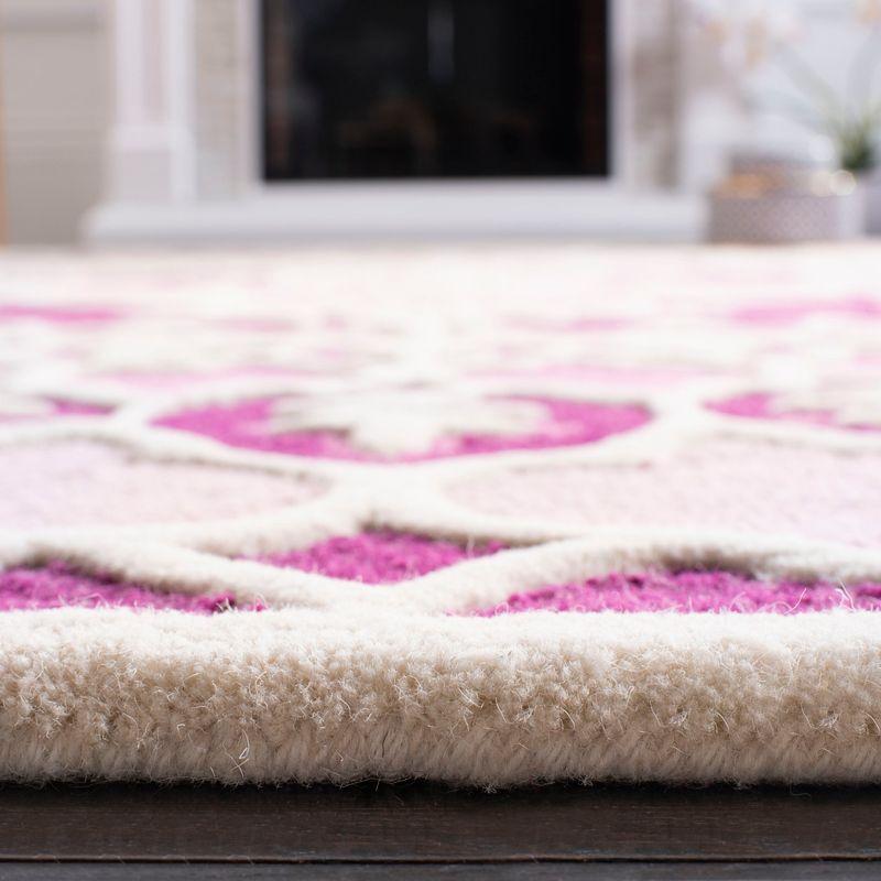 Hand-Tufted Ivory Wool Rectangular Area Rug 5' x 8'