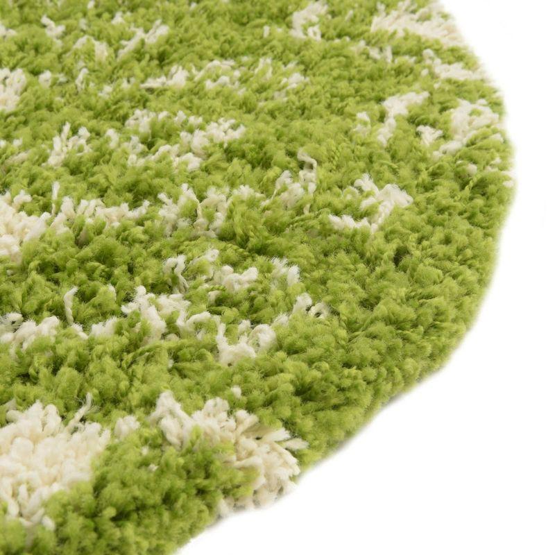 Unique Loom 4' 0 x 6' 0 Oval Moroccan Trellis Shag Green Area Rug