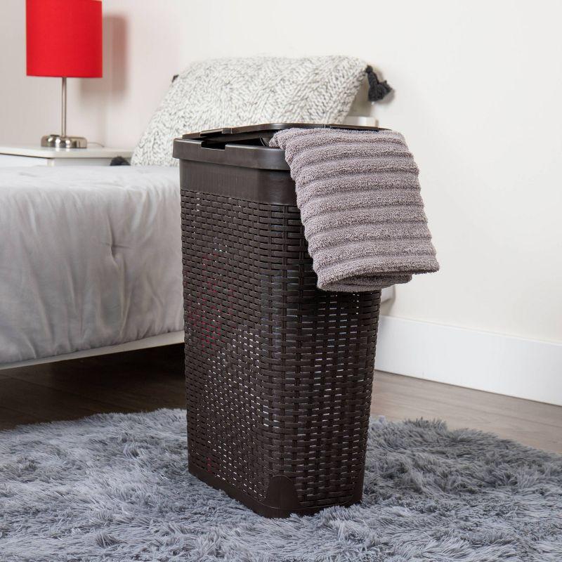 Mind Reader 40 Liter Slim Laundry Basket