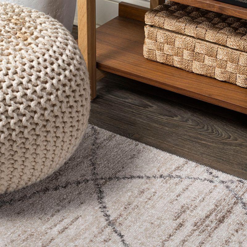 2'x8' Asilah Moroccan Modern Diamond Runner Rug, Light Gray - JONATHAN Y