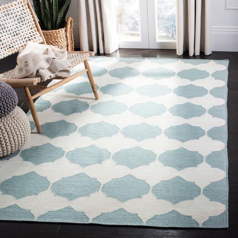 Handwoven Geometric Blue/Ivory Wool Area Rug 6'x9'