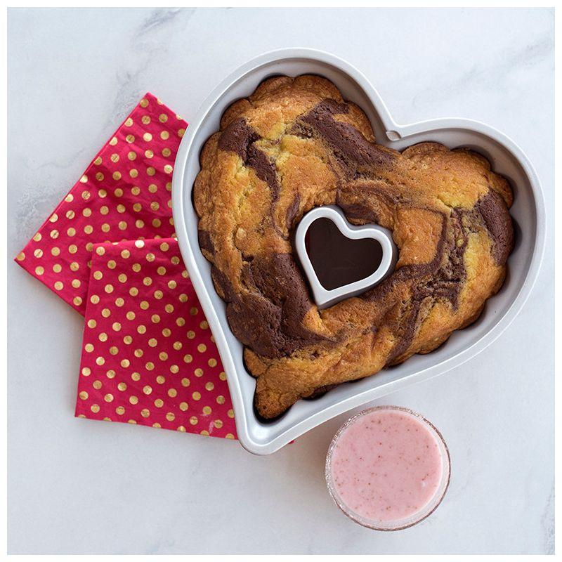 Nordic Ware Elegant Heart Bundt®