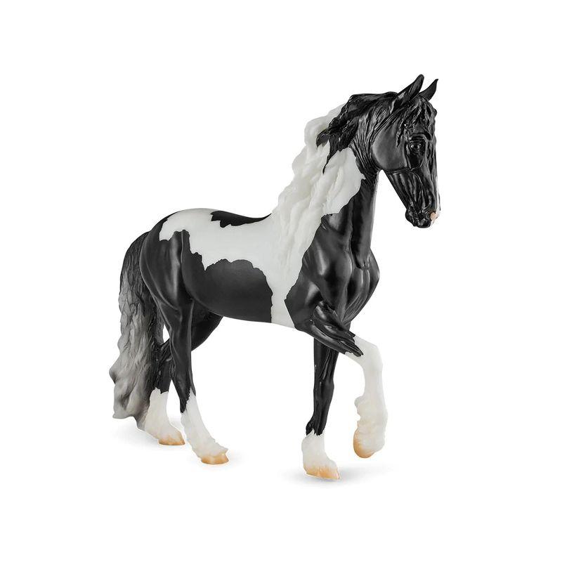 Battlefield Angel Black and White 1:9 Scale Model Horse