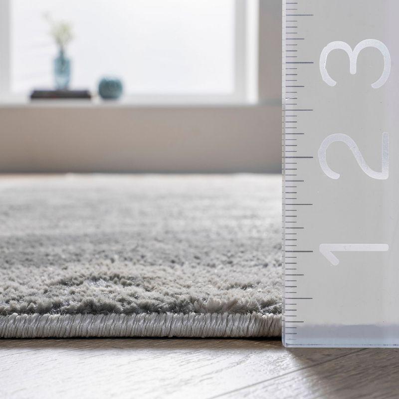 Nuloom Cyn Abstract 8 Square Indoor Area Rug for Living Room Bedroom Dining Room Kitchen, Silver/Ivory