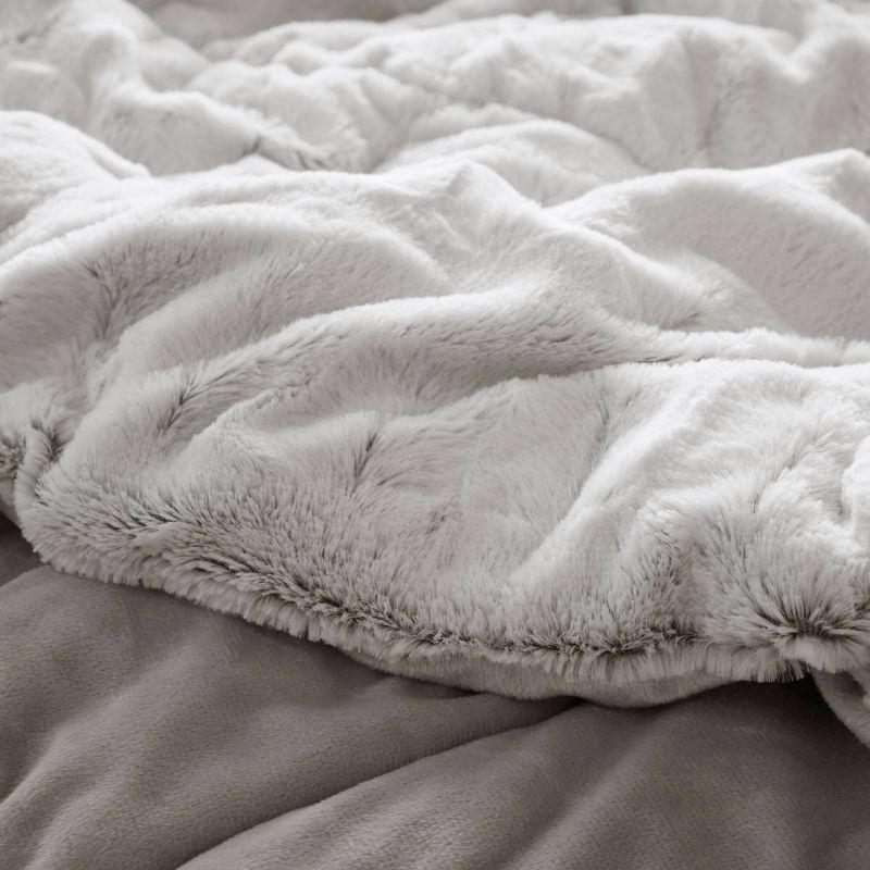 Gia Back Print Long Fur Comforter Mini Set
