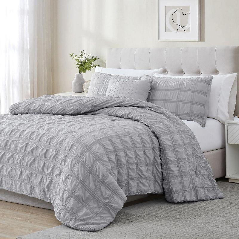 Linen Universe Eliza Seersucker Comforter Set