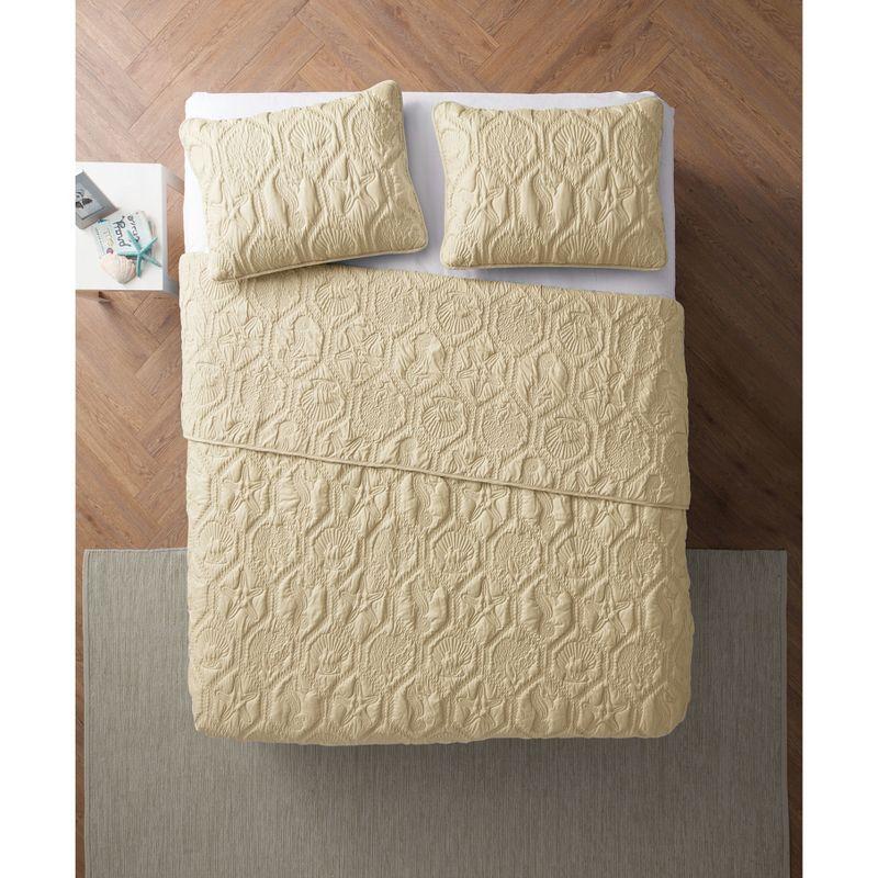 VCNY Shore 3-Piece Embossed Quilt Set