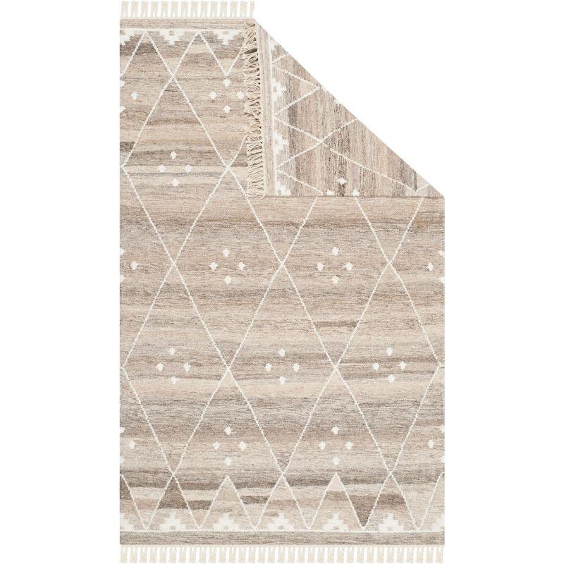 Natural Kilim Hand Woven Wool/Viscose/Cotton Geometric Rug in Natural Beige/Ivory