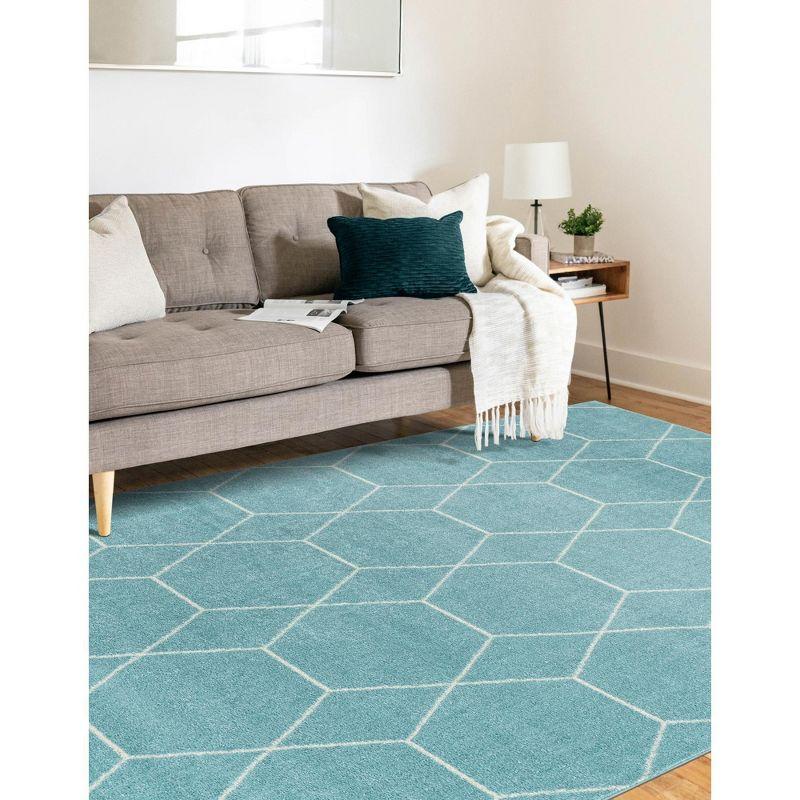 Light Blue Synthetic Trellis Geometric Area Rug 3' x 5'