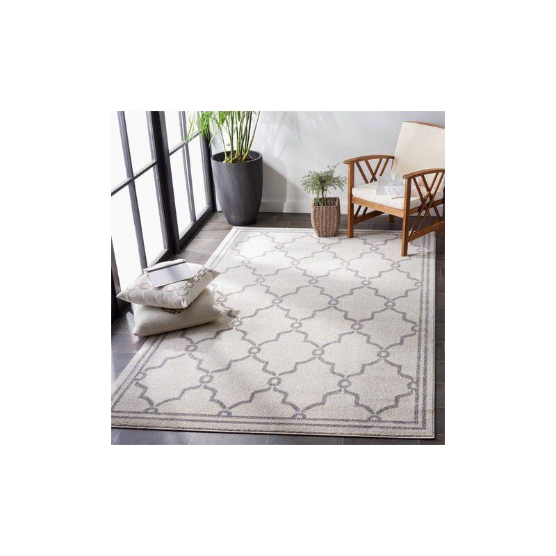 Amherst AMT414 Power Loomed Area Rug  - Safavieh