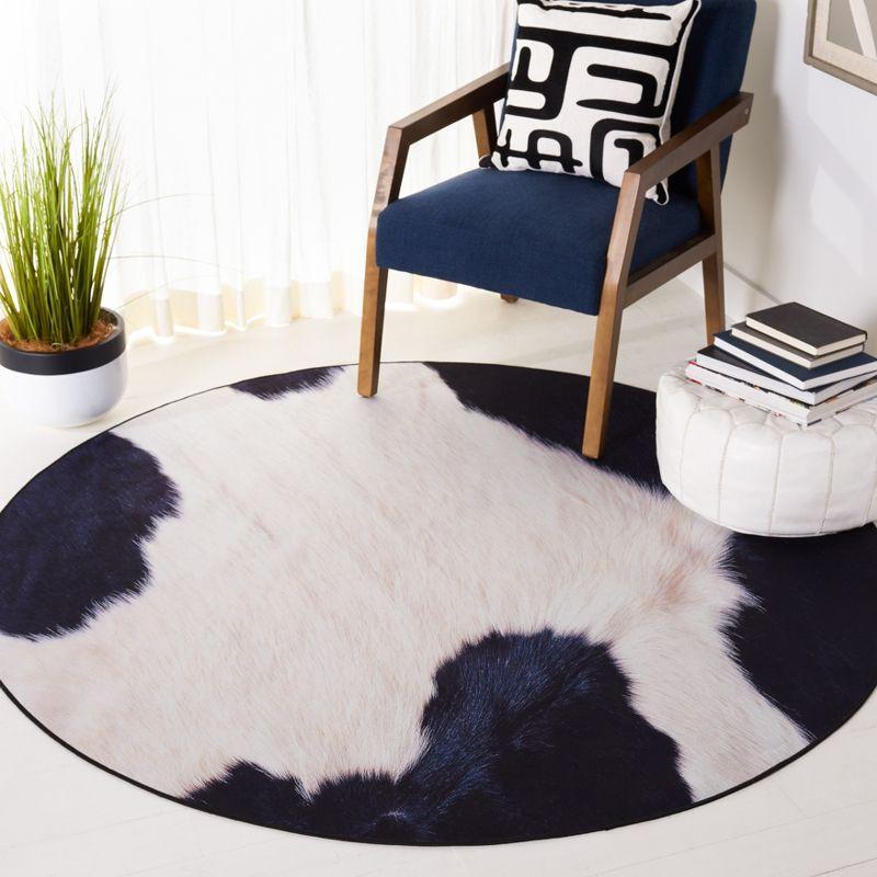 Ivory Faux Fur 6' Round Washable Area Rug with Non-slip Backing