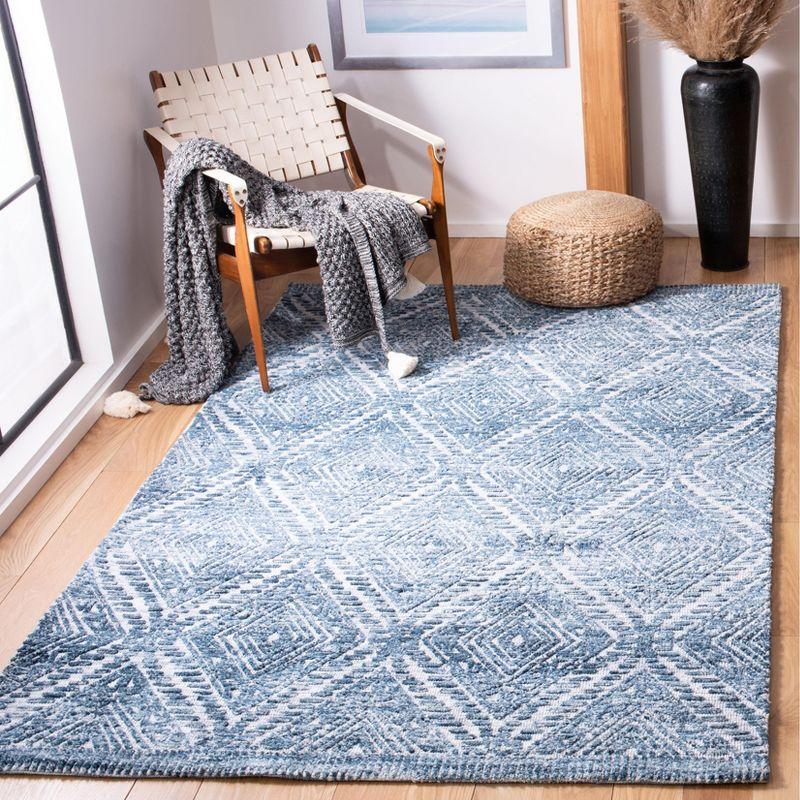 Roslyn ROS701 Hand Loomed Area Rug  - Safavieh