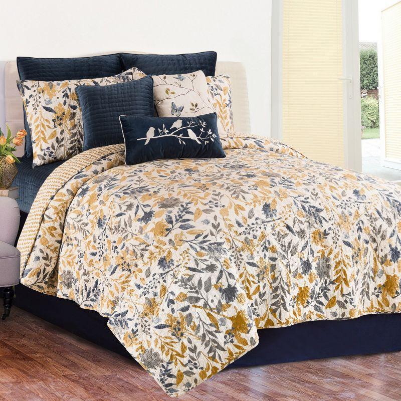 Reversible Blue and Yellow Floral Medallion Cotton Quilt Set, Full/Queen