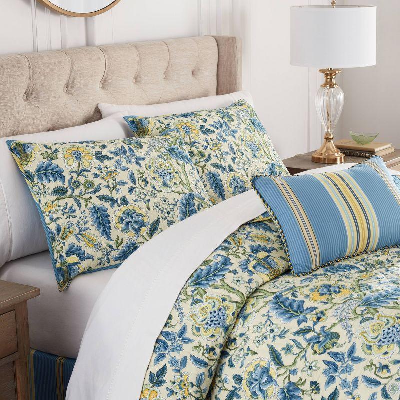 Twin Blue Cotton Reversible Floral Quilt Set