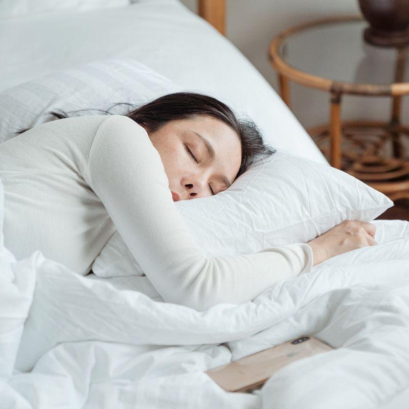 400 Thread Count Pillowcases, 100% Cotton Sateen, Soft & Cooling by California Design Den - Ivory, Standard/Queen Pillowcases