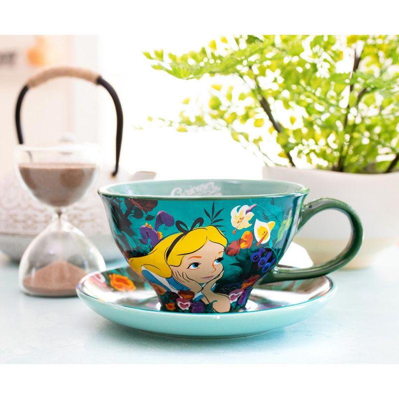 Silver Buffalo Disney Alice In Wonderland Ceramic Teacup and Saucer Set | SDCC 2022 Exclusive