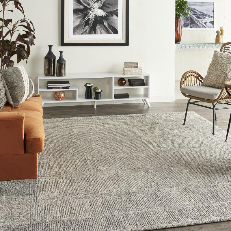 Hand-Tufted Gray Wool Rectangular Easy Care Area Rug