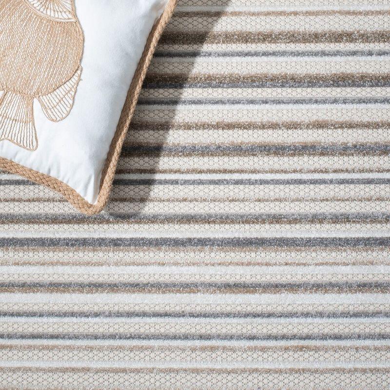 Cabana CBN323 Loomed Indoor Area Rug - Ivory/Grey - 5'3"x7'6" - Safavieh