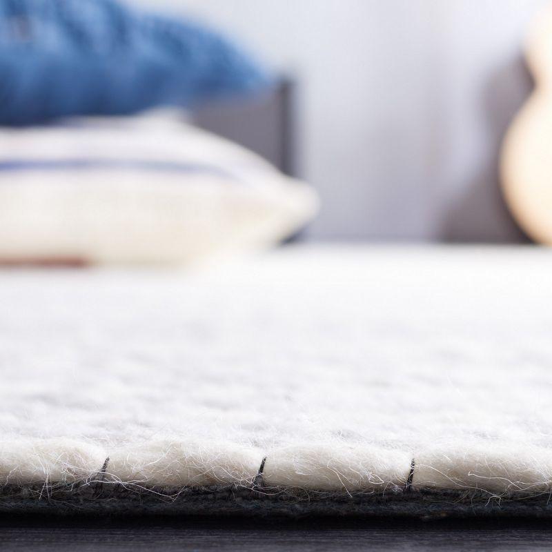 Marbella MRB207 Hand Woven Indoor Accent Rug - Light Grey/Ivory - 3'x5' - Safavieh