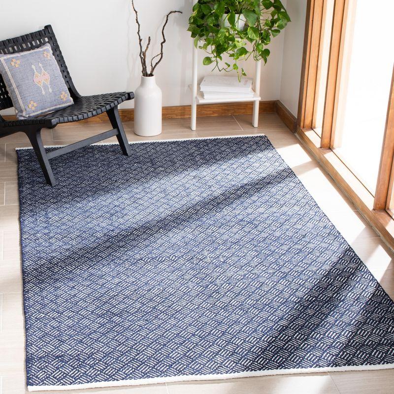 Boston BOS680 Power Loomed Accent Rug - Navy - 2'6"x4' - Safavieh.