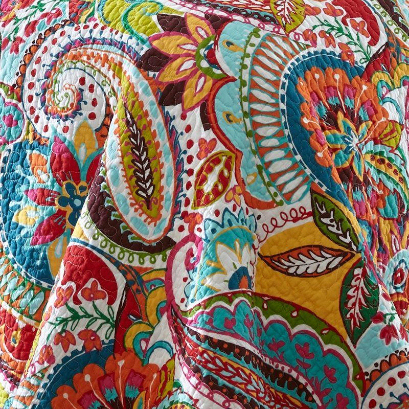 Bohemian Paisley Full/Queen Cotton Quilt Set in Red & Multicolor