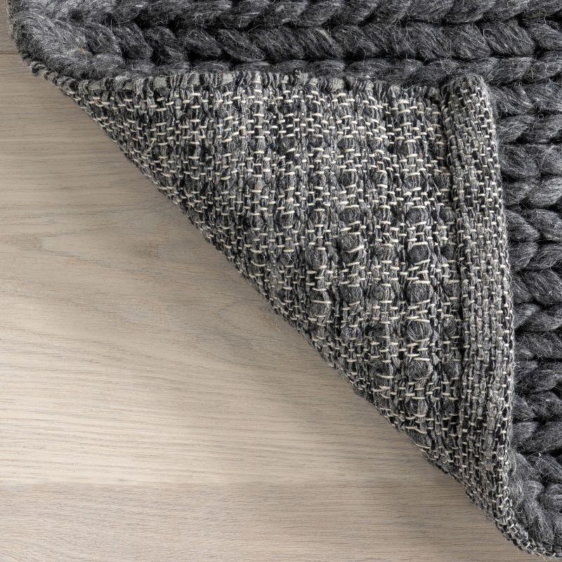 Nuloom Penelope Braided Wool Indoor Area Rug