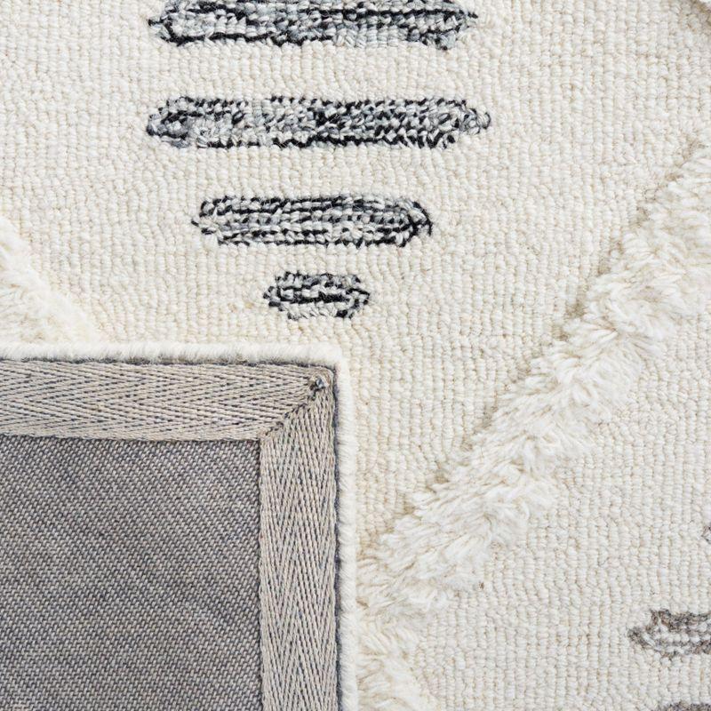 Union Rustic Anaia Hand Tufted Wool/Cotton Geometric Rug in Black/Ivory