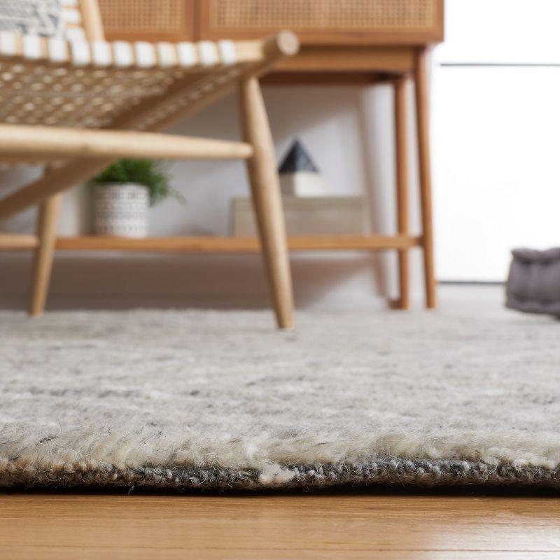 Marrakesh MRK514 Power Loomed Area Rug - Ivory/Grey - 4'x6' - Safavieh.