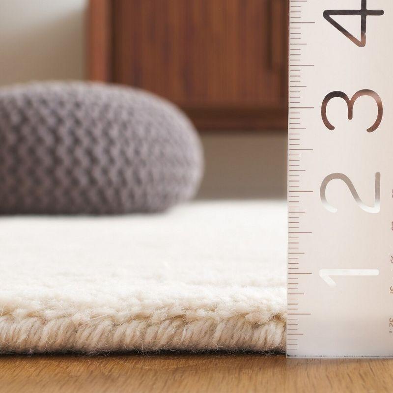 Casablanca CSB301 Hand Tufted Indoor Area Rug - Ivory/Grey - 4'x6' - Safavieh