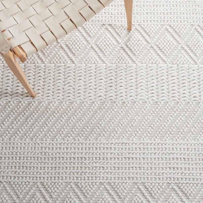 Casual Beach House Ivory Wool 6' Square Handwoven Rug