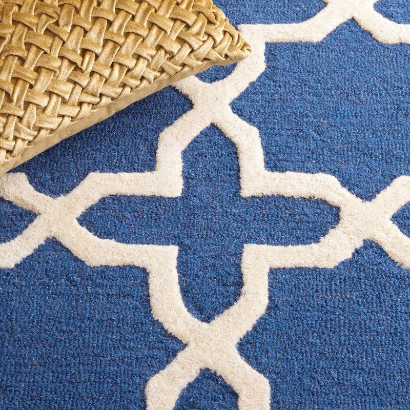 Cambridge CAM125 Tufted Indoor Area Rug - Navy Blue/Ivory - 4'x4' - Safavieh