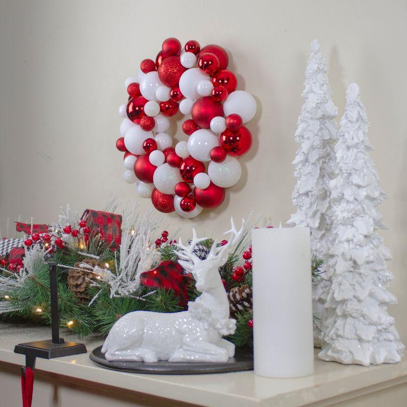 Northlight 3-Finish Shatterproof Ball Christmas Wreath - 13" - Red and White - Unlit