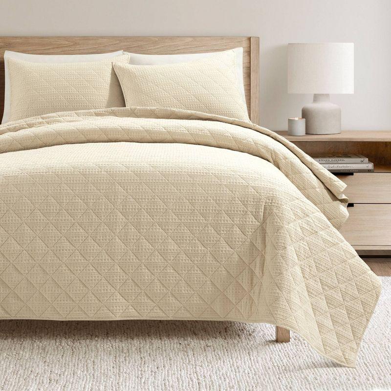 Haniya Solid Waffle Woven Cotton Textured Quilt 3 Pieces Set