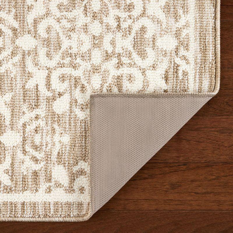 TOWN & COUNTRY EVERYDAY Walker Damask Medallion Everwash Washable Kitchen Mat