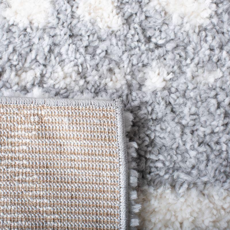 Parma Shag PMA542 Power Loomed Indoor Area Rug - 6'7"x6'7" - Grey/Ivory - Safavieh