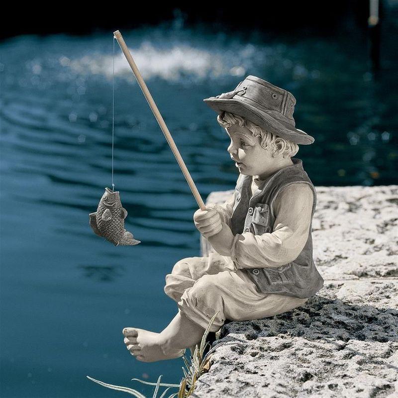 Design Toscano Frederic The Little Fisherman of Avignon Statue
