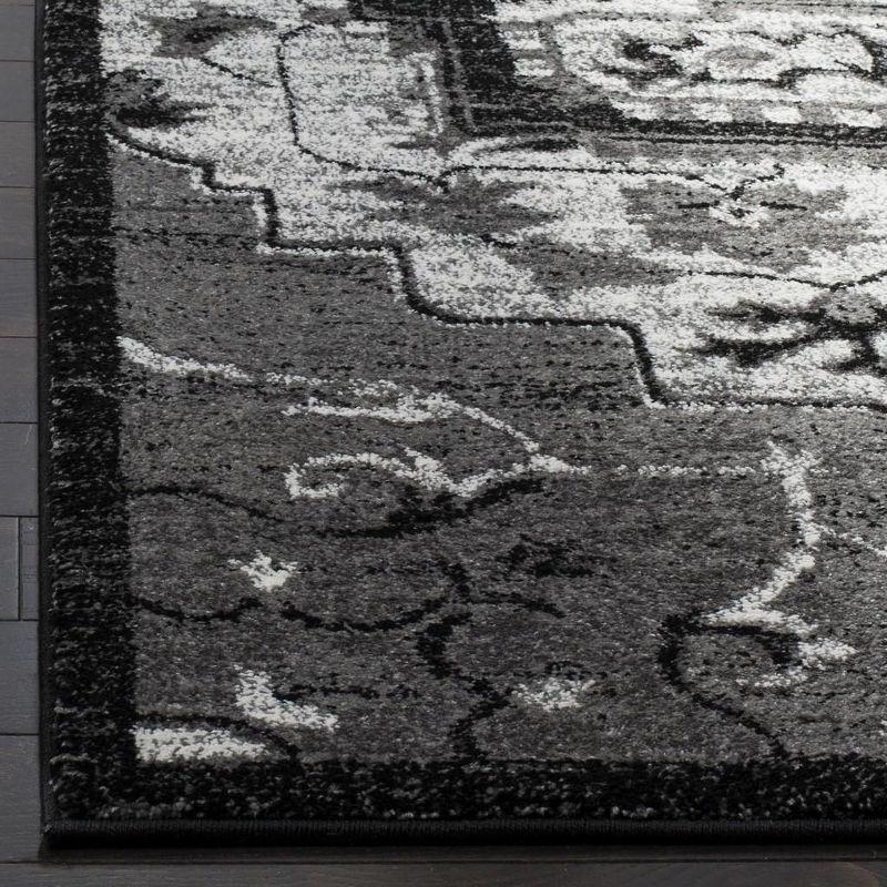 Vintage Hamadan VTH221 Power Loomed Indoor Area Rug - Light Grey/Grey - 5'3"x7'6" - Safavieh.